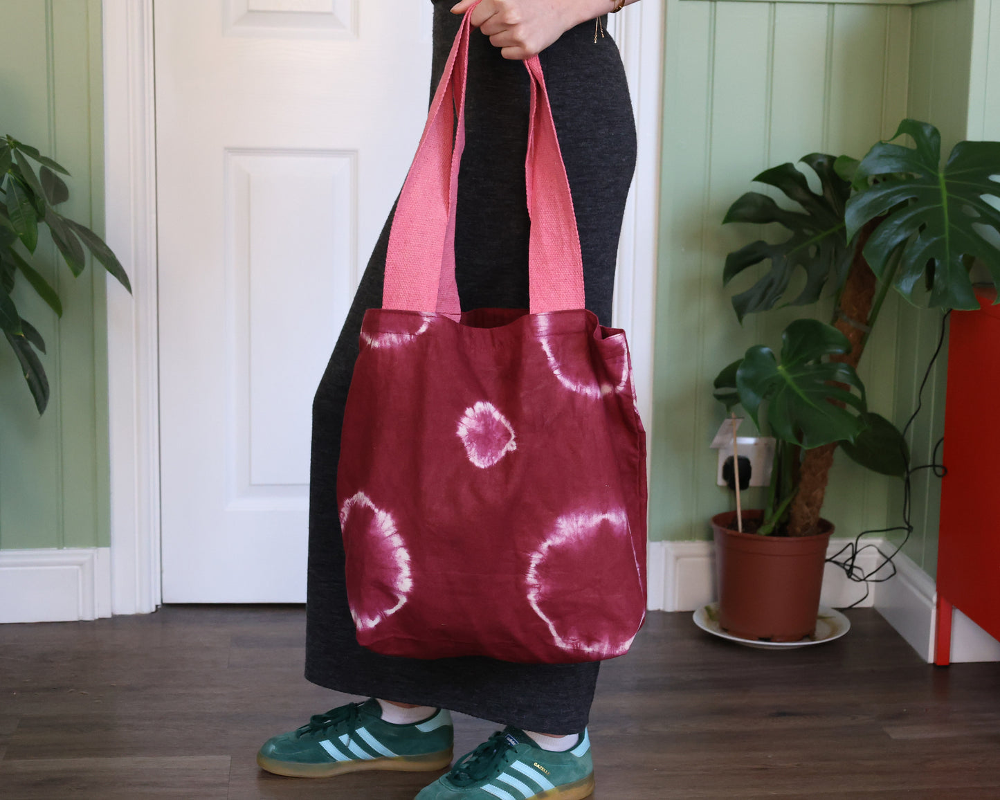 Maroon Rings Tie-Dye Bag
