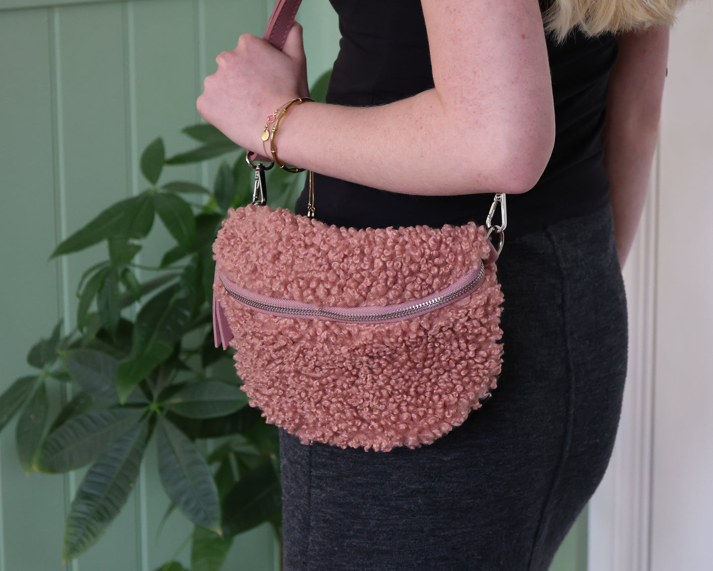 Large Rose Fleece Sling Bag