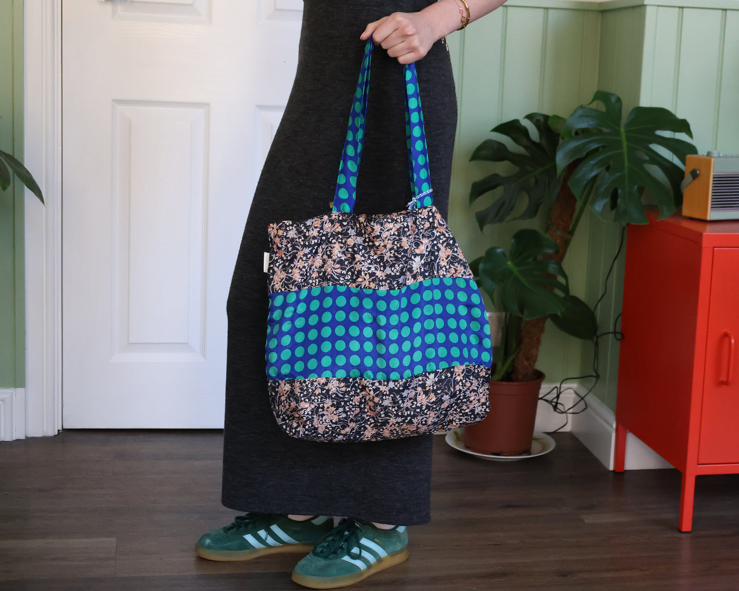 Green Spots & Flowers Sari Silk Bag