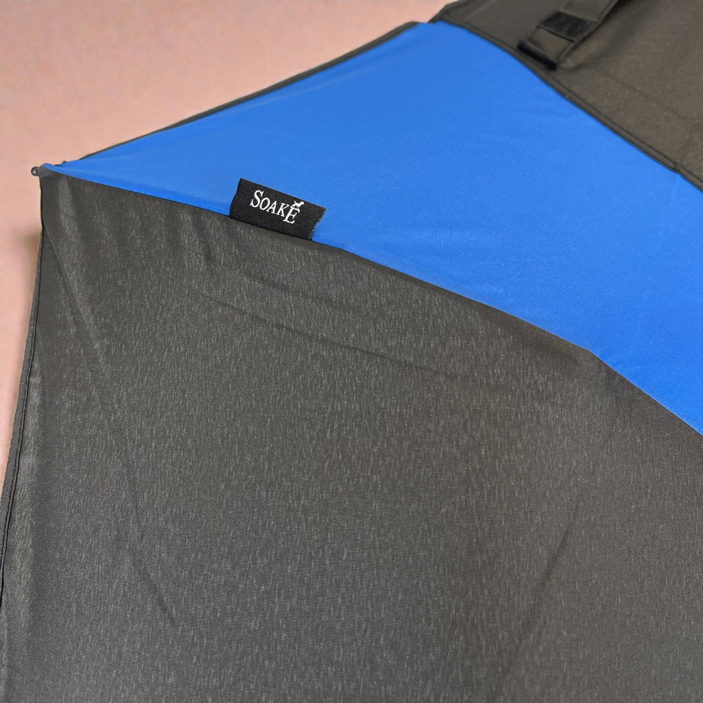 Everyday Swirl Folding Umbrella: Blue/Black