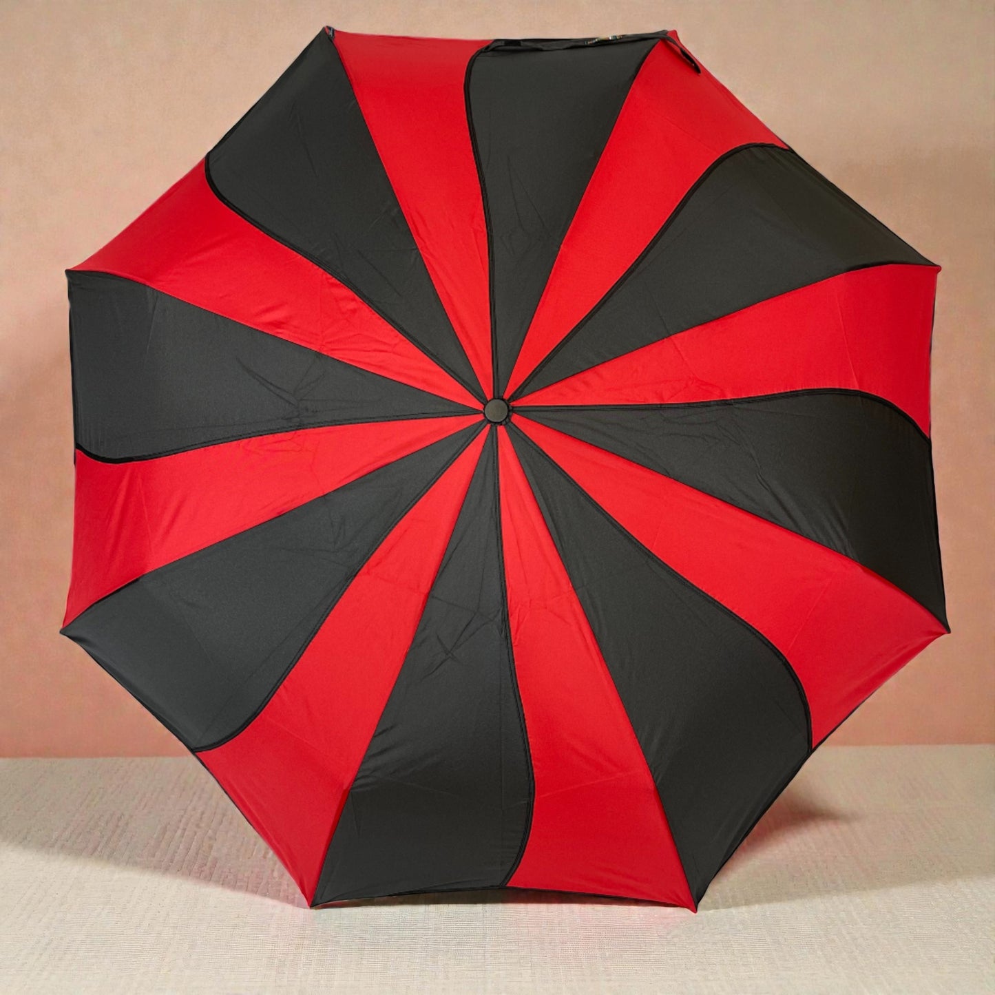 Everyday Swirl Folding Umbrella: Red/Black