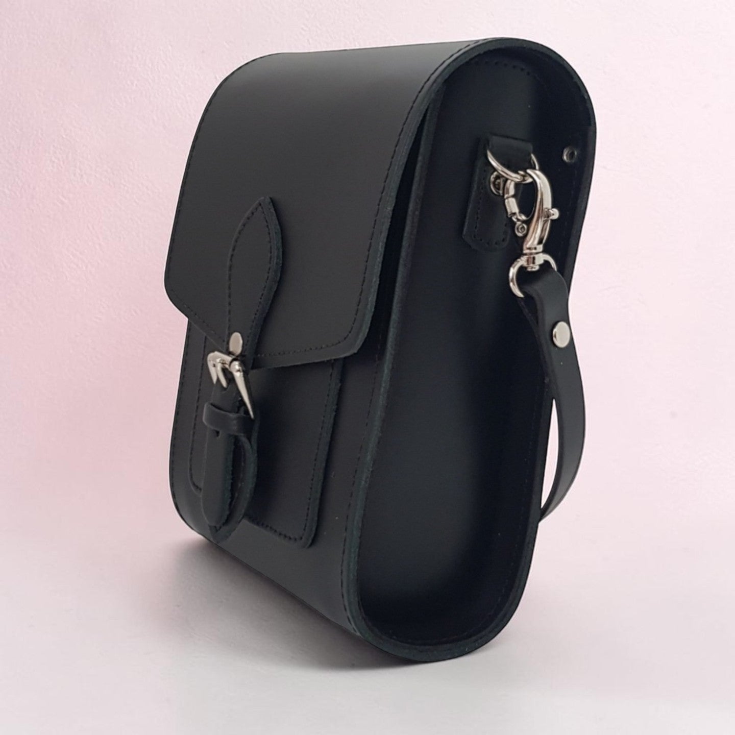 Handmade Leather Festival Phone Bag - Black
