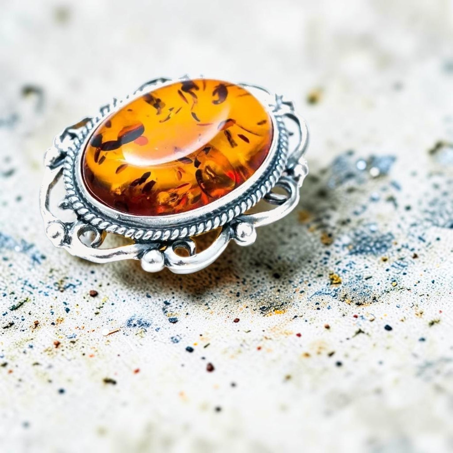 Oval Classic Framed Amber Brooch