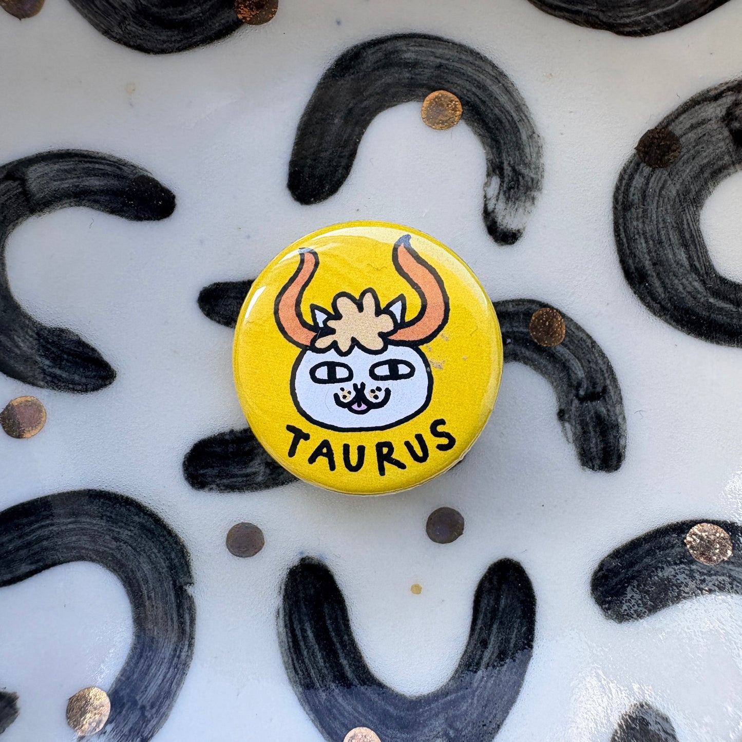 Taurus Catstrology Badge