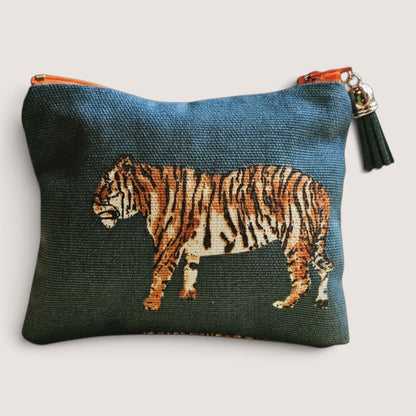 Front of the Tiger Tiger purse showing a tiger in profile on deep teal, with a grey zip and grey tassel