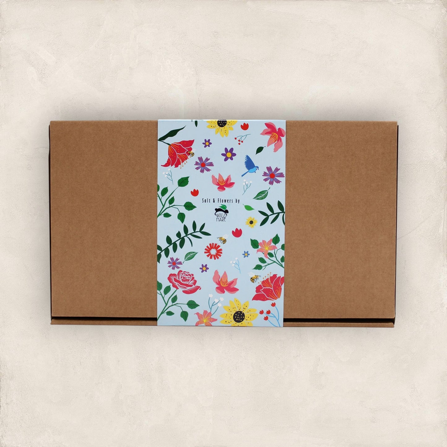 Total Unwind Bath Sea Salts & Soap Flowers Set