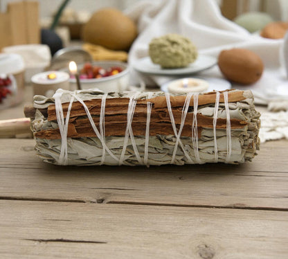 White Sage & Cinnamon Smudge Stick (4 inch)