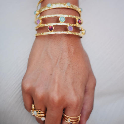Venus Gemstone Bangle: Garnet, Peridot, Labradorite & Amethyst