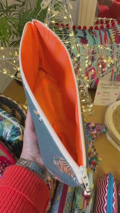 Tiger Tiger Wash Bag